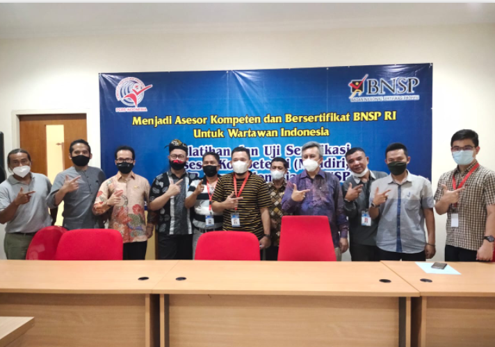 Pertama kali di Indonesia, BNSP Secara Resmi Mengesahkan Skema Sertifikasi Wartawan dan Menetapkan LSP Pers Indonesia Sebagai Pelaksana Sertifikasi Berlisensi BNSP