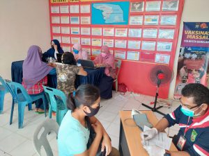 Polsek Nongsa Gelar’ Vaksin Merdeka Kepada Masyarakat kecamatan Nongsa