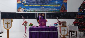 Kebersamaan Satgas Pamtas RI-PNG Yonif 711/Raksatama Dengan Warga Rayakan Natal dan Tahun Baru