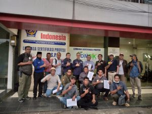 6 Wartawan Senior Sebagai Mentor Di -Pelatihan Jurnalistik SPRI
