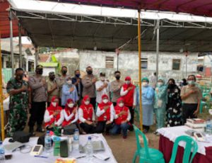 Melalui Zoom Metting, Wakapolri Pantau Vaksinasi Massal Di Pabuaran Cibinong