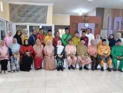 Ketua Dekranasda Inhil, Hj. Katerina Susanti Pimpin Rapat Perdana dan Serahkan SK Pengurus Periode 2025-2030