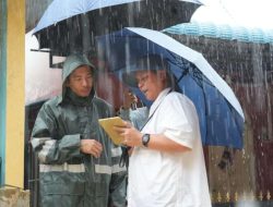 Anggota/Deputi Bidang Infrastruktur Tinjau Titik Longsor di Kec. Bengkong