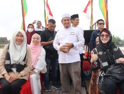 Yuliantini, Wabup Inhil Hadiri FSI Meriahkan Tahun Baru Islam 1 Muharam 2025 dengan Pompong Hias