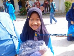 Nur Mewakili Pelajar MTs Al Maarif Jemaja, Ucapkan Terima Kasih atas Bantuan Seragam dari Bupati Anambas