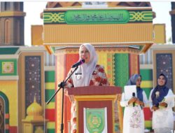 Wabup Inhil Yuliantini Lepas Pawai Ta’aruf MTQ Ke-29 Tanah Merah