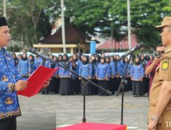 Bupati Inhil Herman Serahkan 996 SK PPPK, CPNS, dan PNS IPDN Tahun 2025