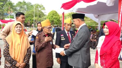 Bupati Herman Jadi Inspektur Upacara Hari Pahlawan, Tekankan  3 Hal Sosok Pejuang Bangsa