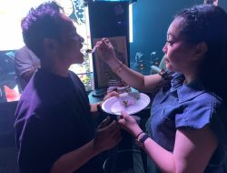 Anniversary ke-10 Tahun “Mr. Aril dan Mrs. Misli” 