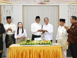 Amsakar-Li Claudia Hadiri Syukuran XXV Masa Bakti DPRD Batam, Apresiasi Harmonisasi dan Dedikasi Wakil Rakyat