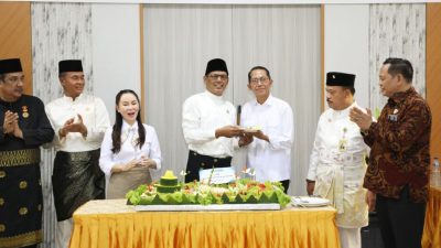 Amsakar-Li Claudia Hadiri Syukuran XXV Masa Bakti DPRD Batam, Apresiasi Harmonisasi dan Dedikasi Wakil Rakyat