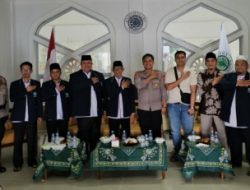 Silaturahmi dengan Tokoh Agama, Iptu Dodi Setiawan Perkenalkan Diri sebagai Kapolsek Siantan