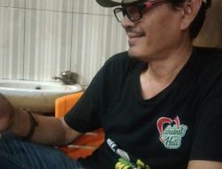 Idealisme di Bawah Tekanan Kekuasaan