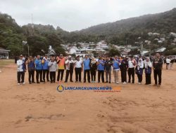 Wakil Bupati Anambas Pimpin Aksi Bersih Sampah untuk Gerakan Indonesia ASRI.