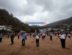 Ratusan ASN Hadir Dalam Senam Bersama & Gerakan Aksi Bersih Sampah Di Tarempa.