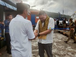 Wabup Anambas Sambut Kedatangan Kajari Baru di Pelabuhan Tarempa