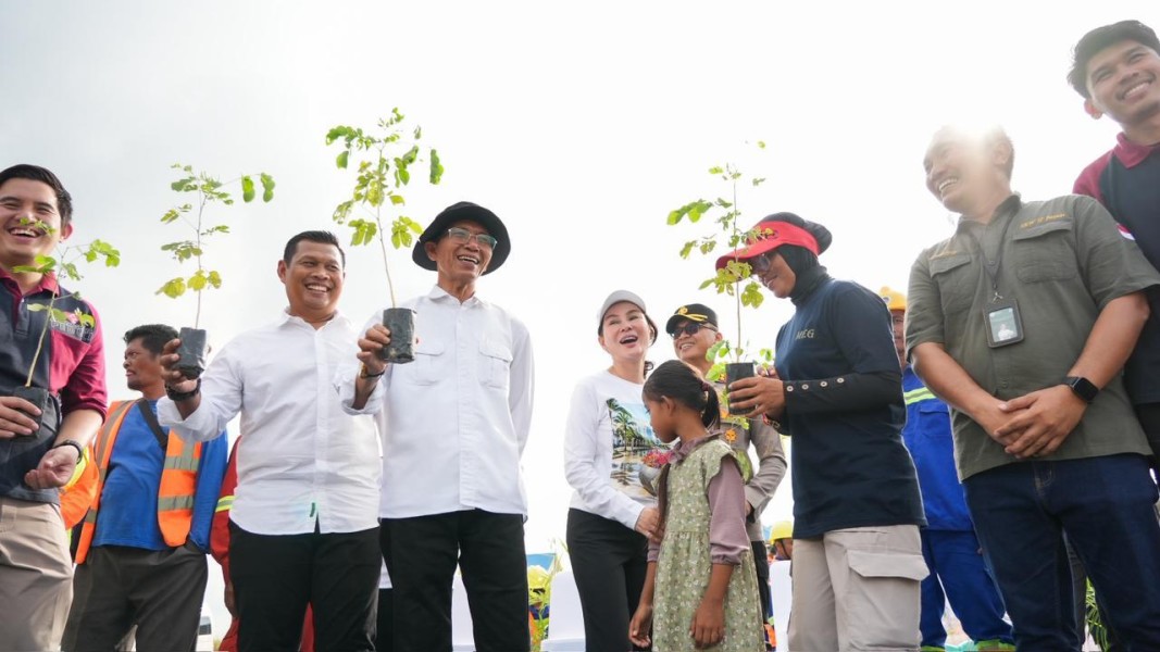 Amsakar Achmad pimpin gerakan gotong royong lintas sektor di Rempang. 22 April 2026. Adv BP Batam