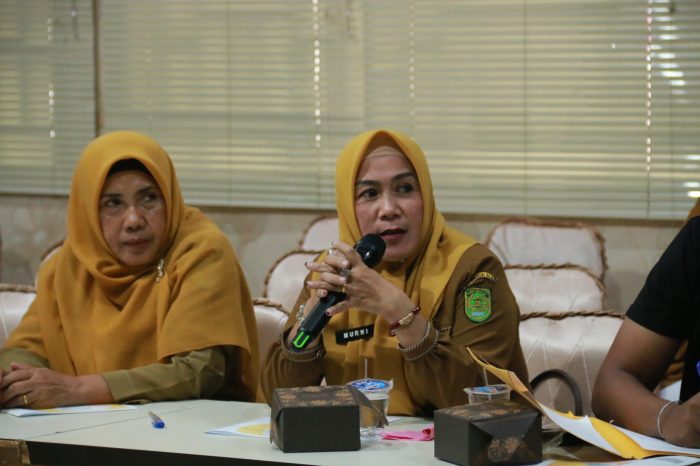 Mewakili Kadis Kominfo Kab Inhil, Sekretaris KominfoPs, Murni Hadiri Rilis Data Inflasi. 