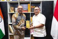 kunjungan kerja Deputi Bidang Investasi BP Batam, Fary Djemy Francis, kepada Konsul Jenderal India di Medan, Ravi Shankar Goel, Jumat (8/5/2026)(humas)