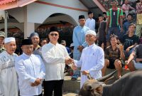 Idul Adha 2026, Bupati Aneng Serahkan Hewan Kurban Presiden Kepada Jamaah Masjid Al-Kautsar (photo/dok)