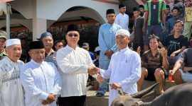 Idul Adha 2026, Bupati Aneng Serahkan Hewan Kurban Presiden Kepada Jamaah Masjid Al-Kautsar (photo/dok)