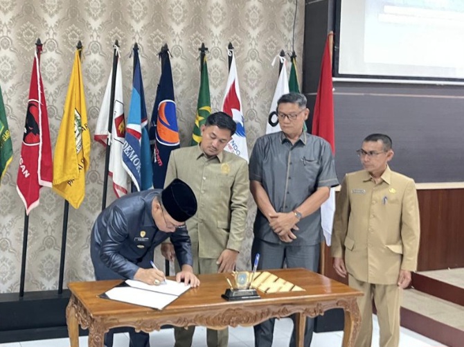 Bupati Aneng Hadiri Paripurna, Hibah Lahan ke Bulog Masuk Tahap Persetujuan (dok/slv)