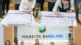 BP Batam bersama Polda Kepri dan pelaku usaha besi tua (scrap) menandatangani Pakta Integritas Pencegahan Penadahan dan Perdagangan Barang Hasil Tindak Pidana di Aula Polresta Barelang.F/Dok Humas BP Batam