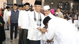 Walikota Batam AMsakar Achmad menghadir Tablig Akbar dalam rangka memperingati Tahun Baru Islam 1 Muharram 1448 Hijriah di Masjid Agung Raja Hamidah. F/Dok Humas Diskominfo Batam