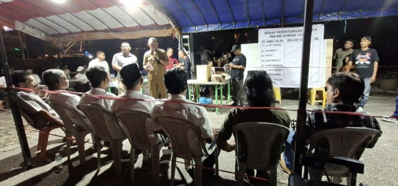 Pemilihan Ketua RW 006 kelurahan Sungai Jodoh  (dok/photo)
