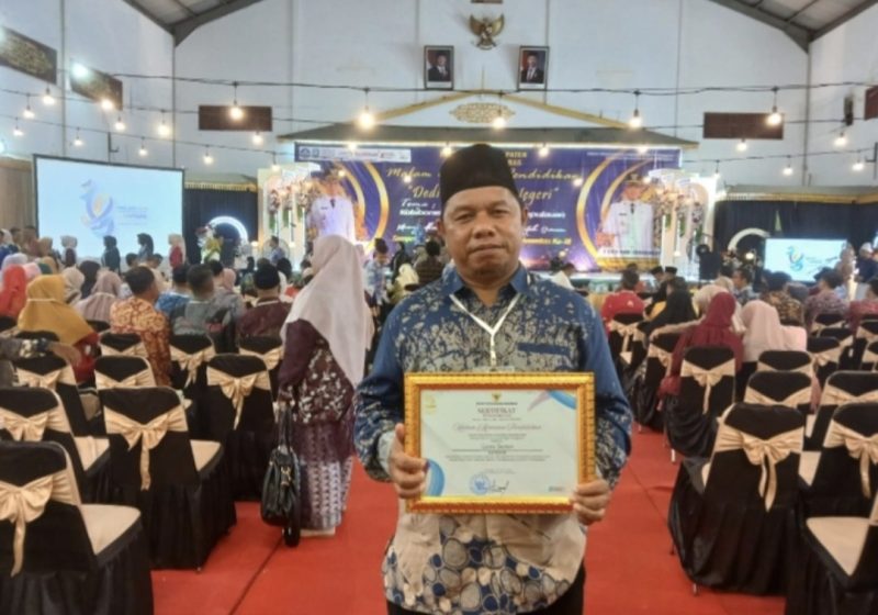 Bupati Aneng Apresiasi Kecamatan Siantan yang Konsisten Mendukung Program Pendidikan (dok/photo)
