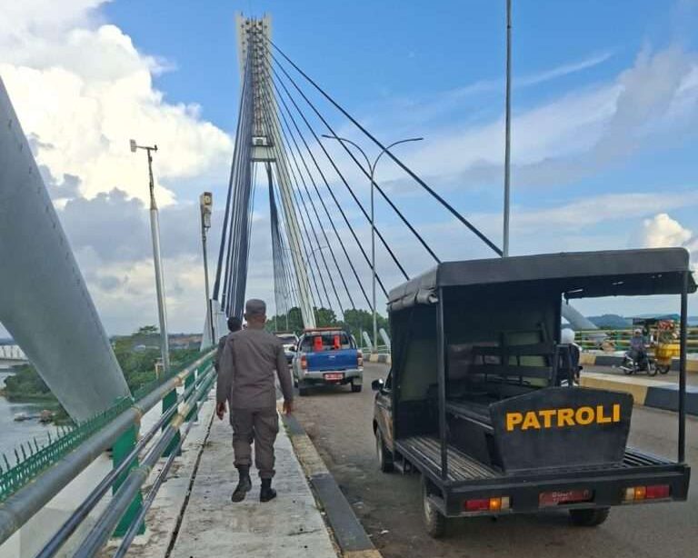 Patroli gabungan Direktorat Pengamanan Aset dan Kawasan BP Batam bersama Dinas Perhubungan, Polisi Militer, serta Patroli dan Pengawalan (Patwal) Satuan Lalu Lintas Polresta Barelang, pada Senin (6/7/2026). F/ Dok Humas BP BATAM.