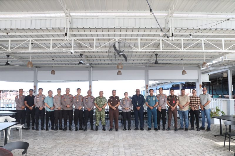 Foto bersama Kapilres Karimun Bersama Forkominda Karimun. 14/7/2026. F/Humas Polres Karimun
