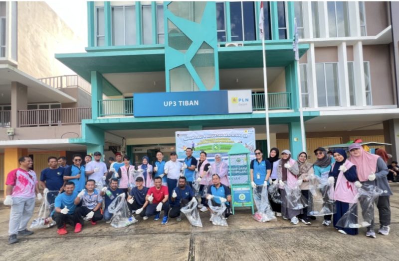 PLN Batam Gelar Gerakan Gotong Royong 5R. (dok/photo)
