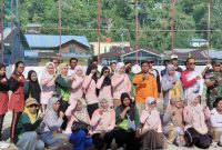 Kecamatan Siantan Bersama Warga Desa Sri Tanjung Gelar Giat Jumat Siantan Berseri dan ASRI (dok/photo)