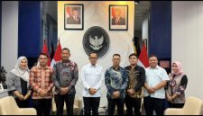 Bupati Aneng Temui Wamendagri Bima Arya (dok/photo)