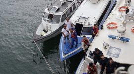 Imigrasi Batam Periksa Dua Kapal Berbendera Asing (dok/rls Imigrasi)