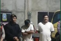 Klarifikasi Baju Putih Nawi (kiri) Rahmat Hidayat (kanan) (dok/photo)