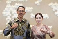 Kepala BP BATAM Amsakar Achmad dan Wakil Kepala BP BATAM Liclaudia chandra. F/ dok BP BATAM