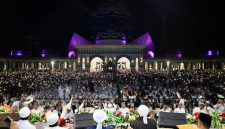 Ribuan jemaah menghadiri Kepri Bersalawat 3 di Masjid Agung Raja Hamidah, Batam Centre, Minggu (2/8/2026) malam. F/Dok HUMAS DISKOMINFO BATAM