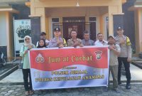 Polsek Jemaja Polres Kepulauan Anambas menggelar kegiatan Jumat Curhat Kamtibmas bersama masyarakat Desa Landak, Kecamatan Jemaja, Jumat (14/8/2026).F/Dok Humas Polres