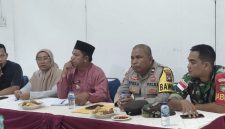 Camat Siantan (tengah) Siap Rayakan HUT RI ke-81 (dok/photo)