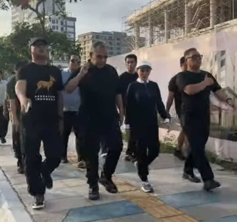 Nyanyang Haris Pratamura (kanan) Wawako Batam, Ketua MPR-RI, Ketua DPRD Prov Kepri (dok/photo)