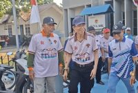 Amsakar (tengah) Ulik Mulyawan (kanan) (dok/photo)