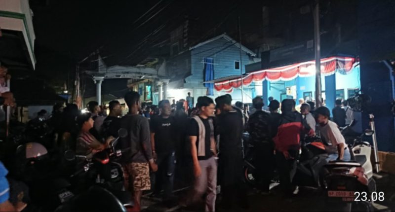 Warga Desa Air Bini Tarempa (dok/photo)