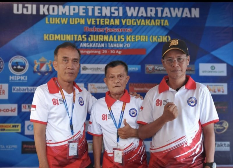 Pimpinan (kanan) dan wartawan (kiri) (dok/dok)