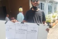 Rully Aditya, Pria Berjambang yang Dipercaya Pimpin RW 02. F/ANTON
