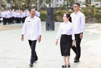 Wali Kota Batam, Amsakar Achmad, bersama Wakil Wali Kota Batam, Li Claudia Chandra, menghadiri apel gabungan di Dataran Engku Putri, Batamcentre, Rabu (2/9/2026).