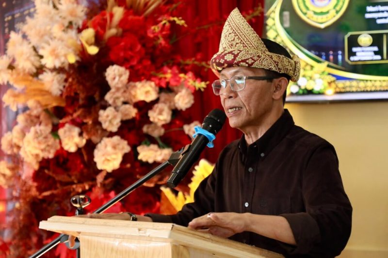 Wali Kota Batam, Amsakar Achmad, memaparkan sejumlah capaian Batam saat membuka Mubes ke-3 PKBSS Kepri di Hotel S, Batam, Minggu (6/9/2026). 