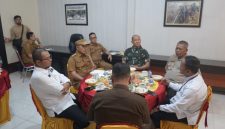 Ketua DPRD Iwan Taruna bersama Bupati Inhil dan Forkopimda (dok/photo)