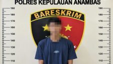 Tersangka Inisial R (ket/photo)